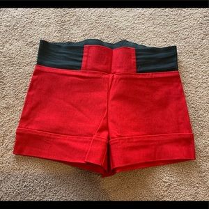 V&X shorts
